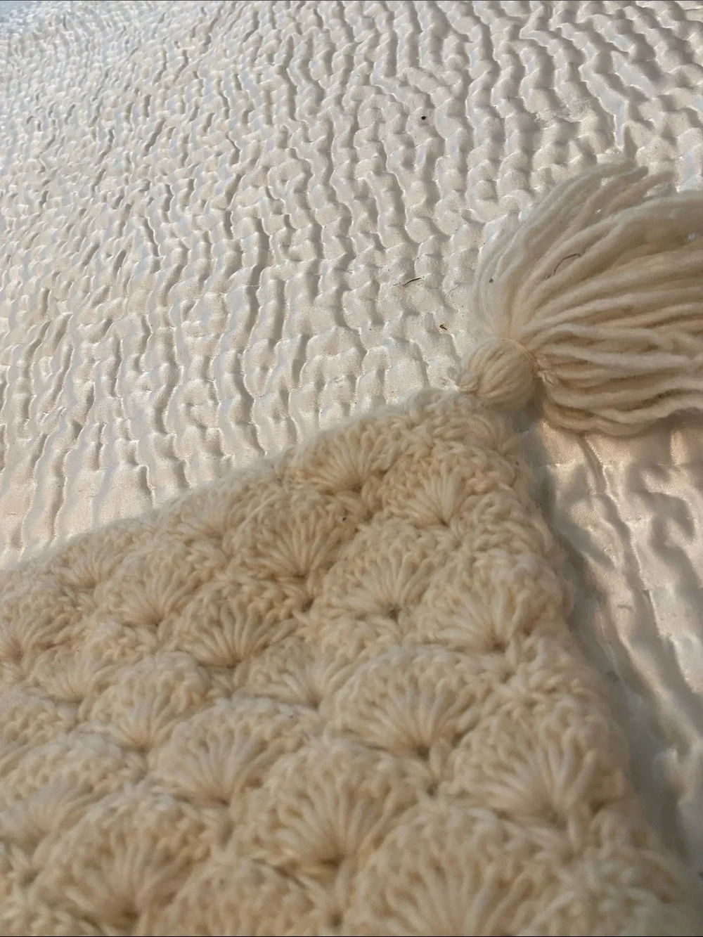 Set of 2 Chunky Knit Tassel Pillow Covers in Cream & deep green